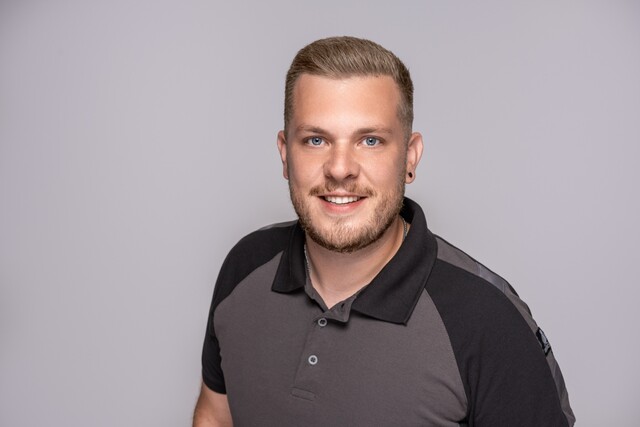 webDominik_125de7hbeg3lj.jpg